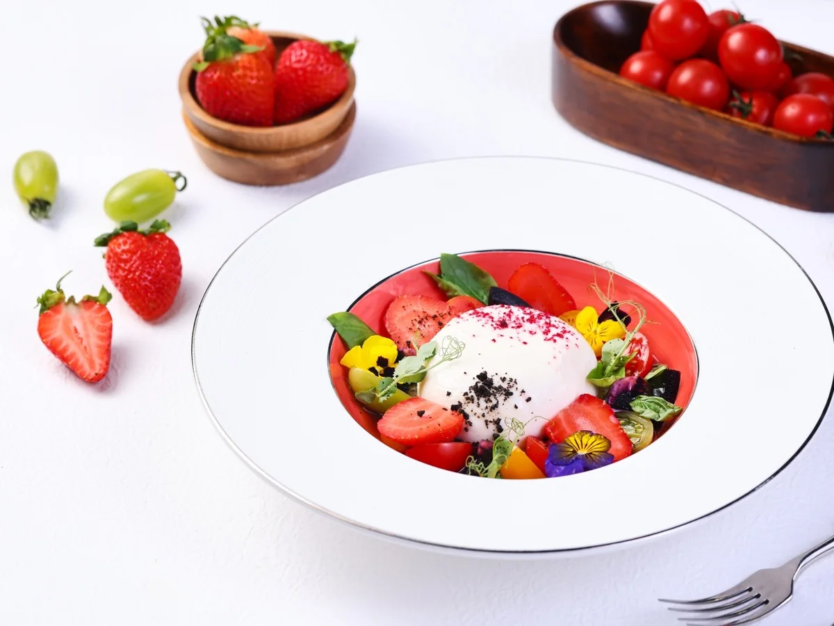 Burrata with Strawberry & Cherry Tomatoes at LETO Restaurant in Guangzhou